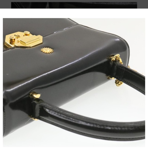 VERSACE Vintage classic. Black MEDALLION bag w shining gold hardware. A STEAL. - Picture 4 of 15
